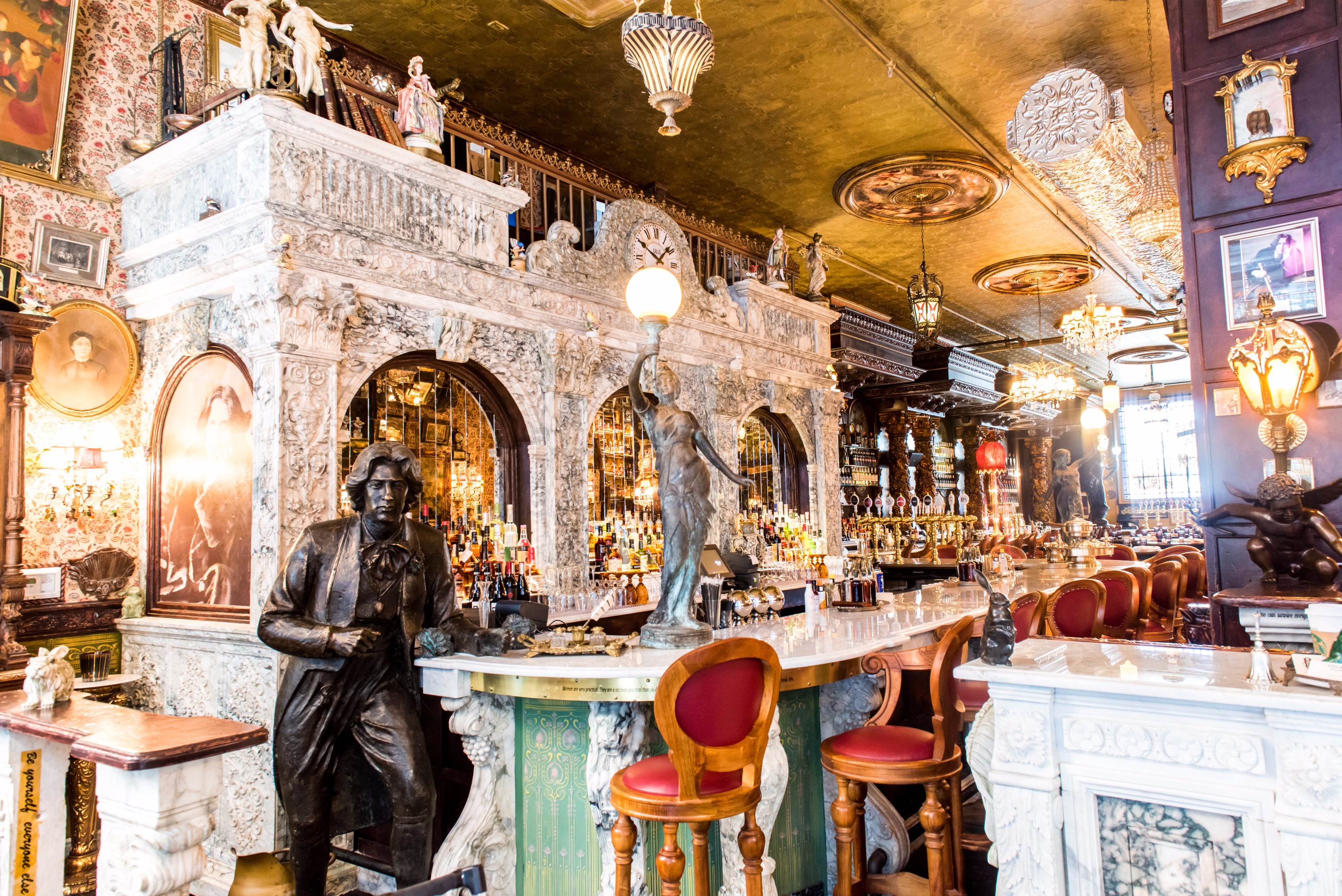 Oscar Wilde restaurante en Nueva York